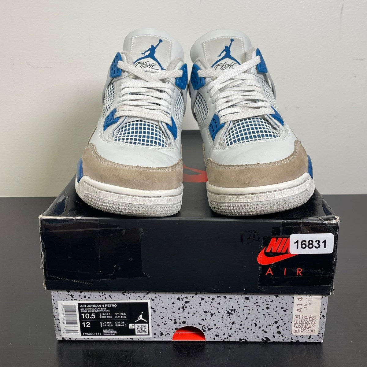 Jordan 4 Retro Military Blue (2024) 10.5 (Moderately Worn Pre-Owned)JordanOff-White/Military Blue/Neutral Grey - Image 2