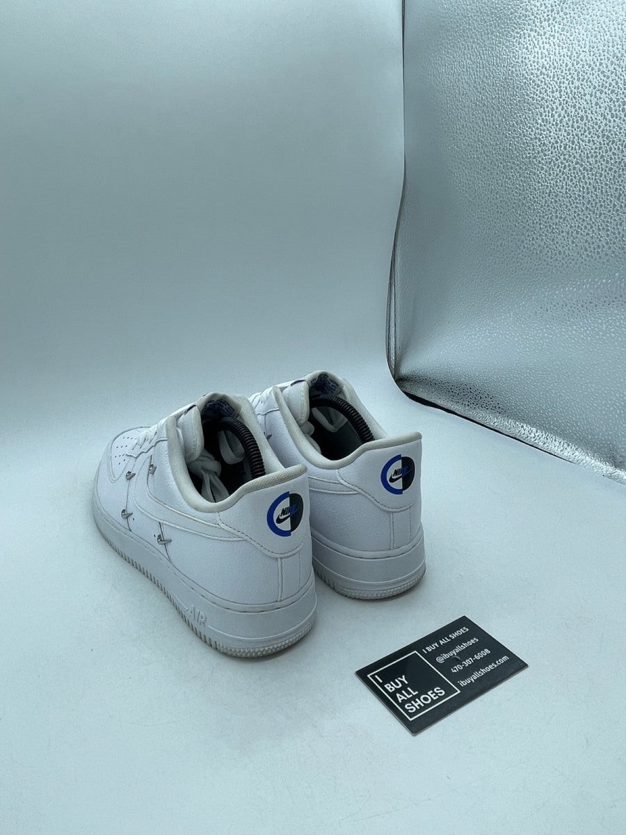 Nike Wmns Air Force 1 '07 LX 'Sisterhood - White Metallic Silver' 10 (Moderately Worn Pre-Owned) - Image 4