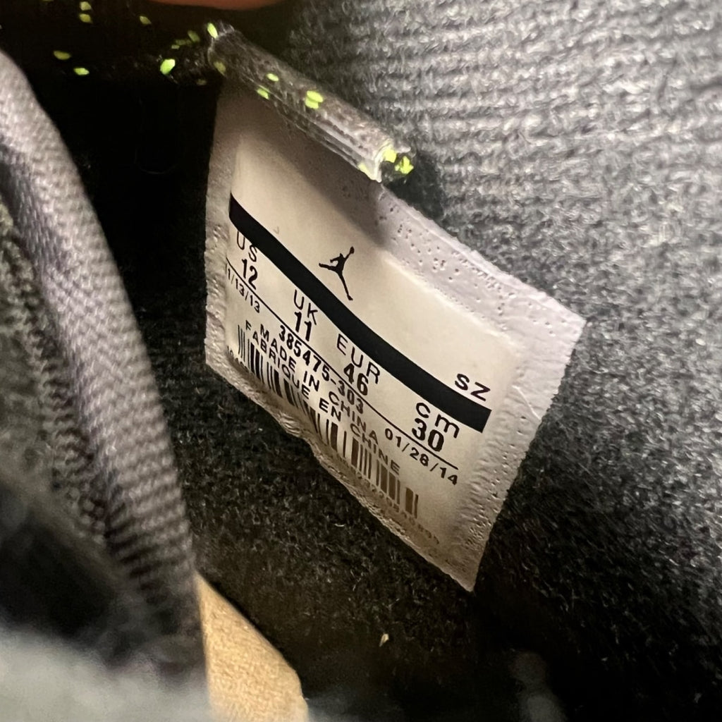Jordan 2 Retro Nightshade 12 (New Pre-Owned)JordanNightshade/Volt Ice-Black-Pure Platinum - Image 6