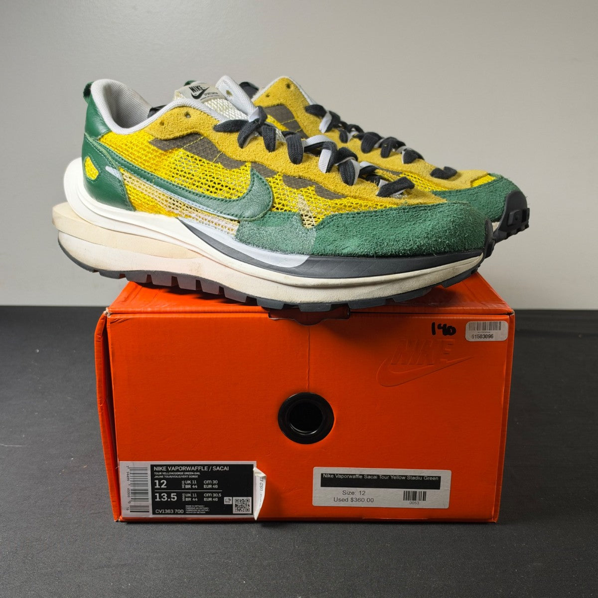 Nike Vaporwaffle sacai Tour Yellow Stadium Green (Size 12) - Image 1