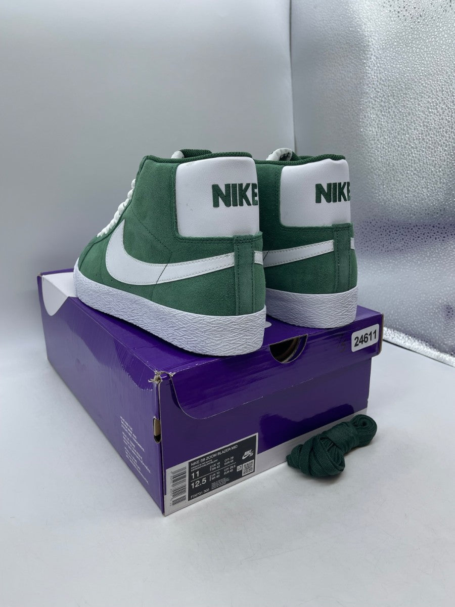 Nike SB Zoom Blazer Mid Fir White 11 (Moderately Worn Pre-Owned)NikeFir/Fir/White/White - Image 4