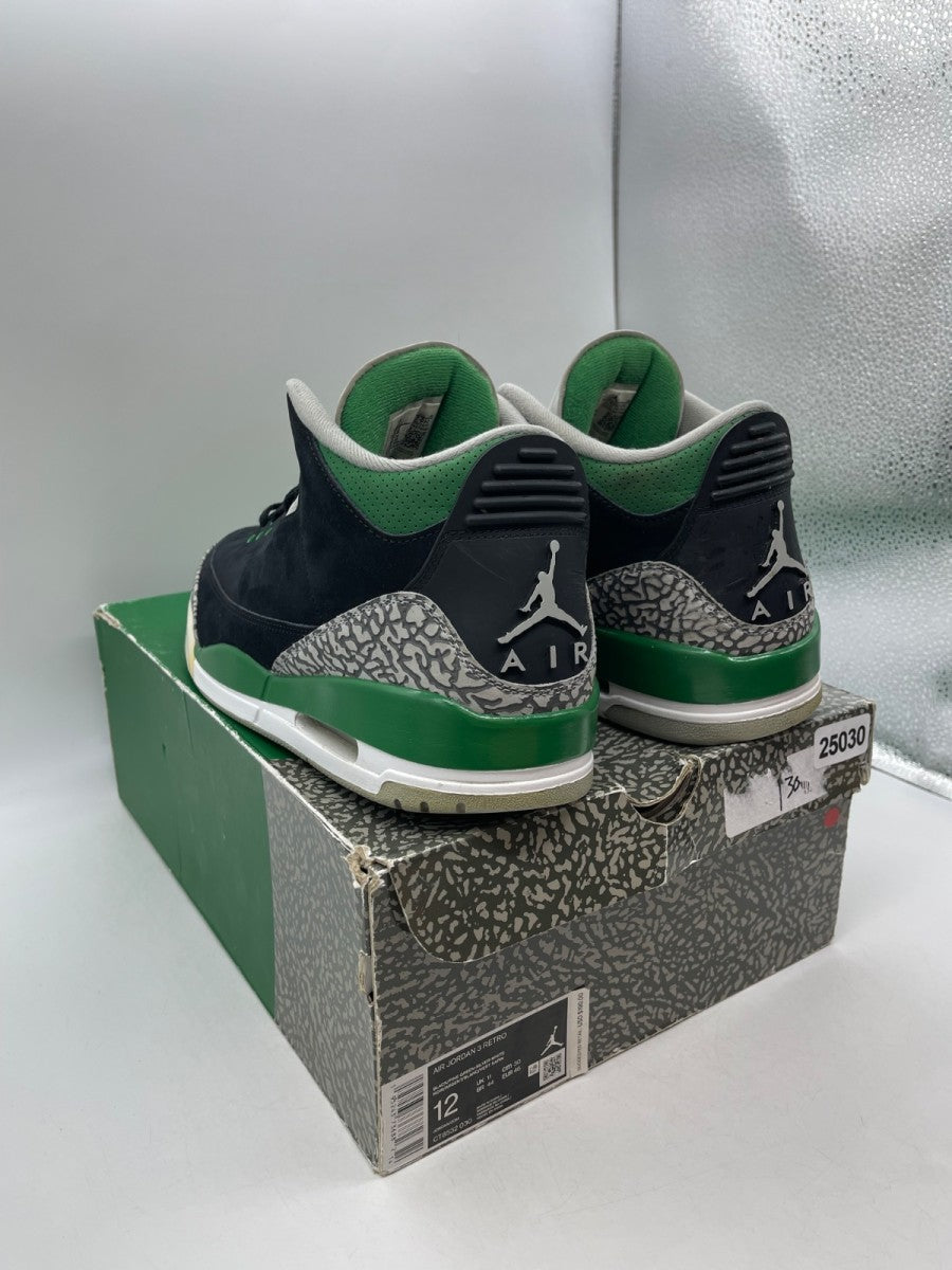 Jordan 3 Retro Pine Green 12 (Moderately Worn Pre-Owned)JordanBlack/Silver/White/Pine Green - Image 4