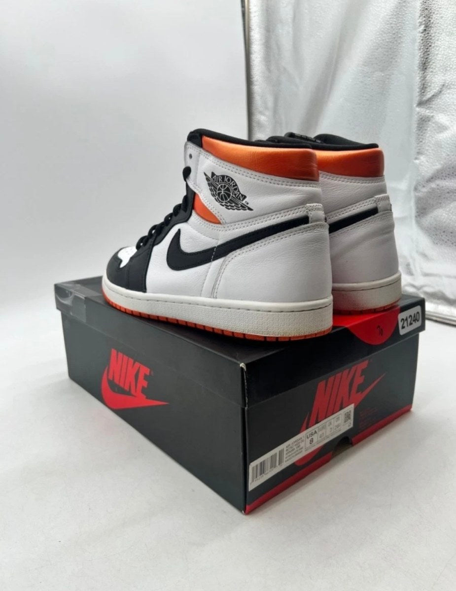 Jordan 1 Retro High Electro Orange 8 (Lightly Worn Pre-Owned)JordanWhite/Electro Orange-Black - Image 3