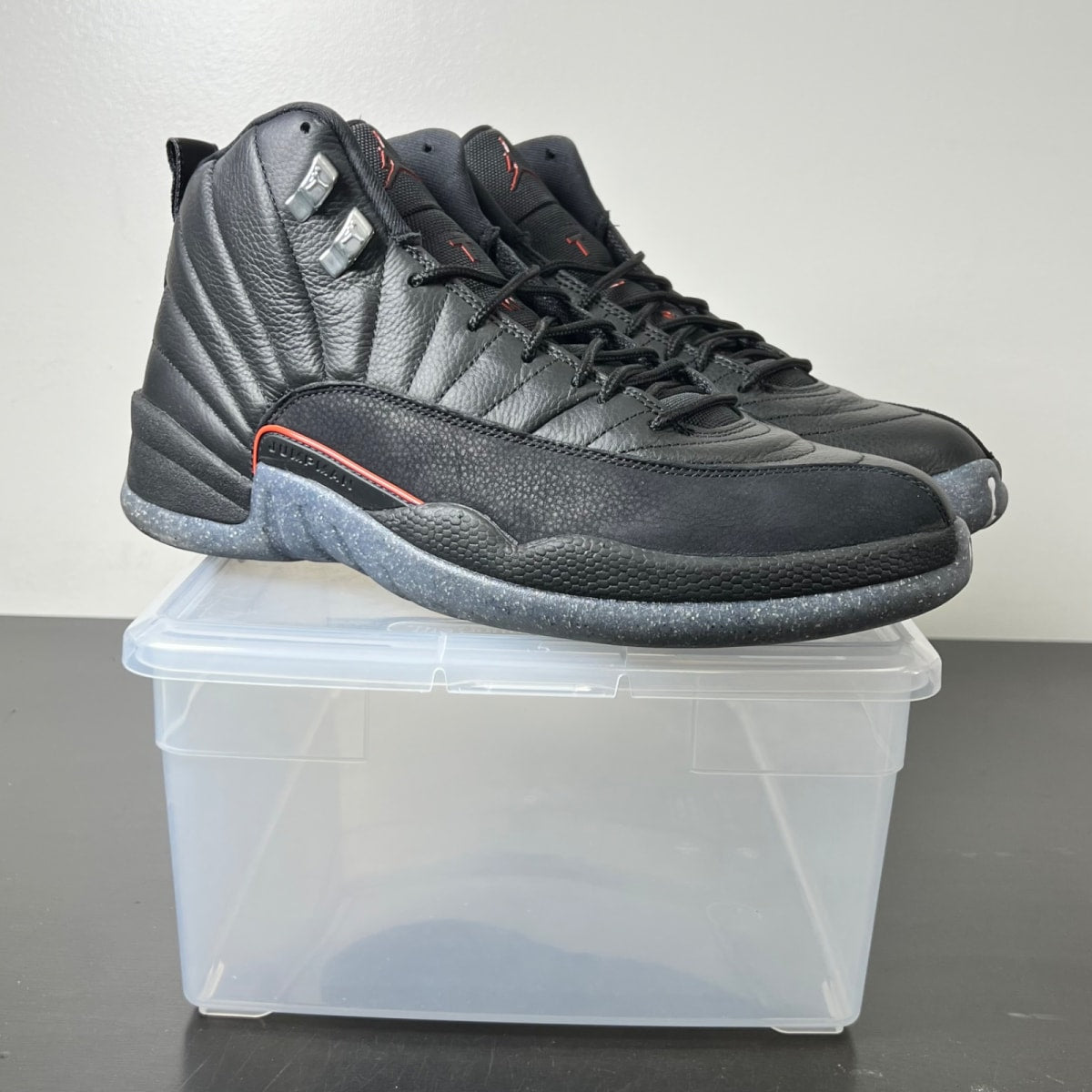 Jordan 12 Retro Utility 11 (Moderately Worn Pre-Owned)JordanBlack/Black-Bright Crimson-White - Image 1