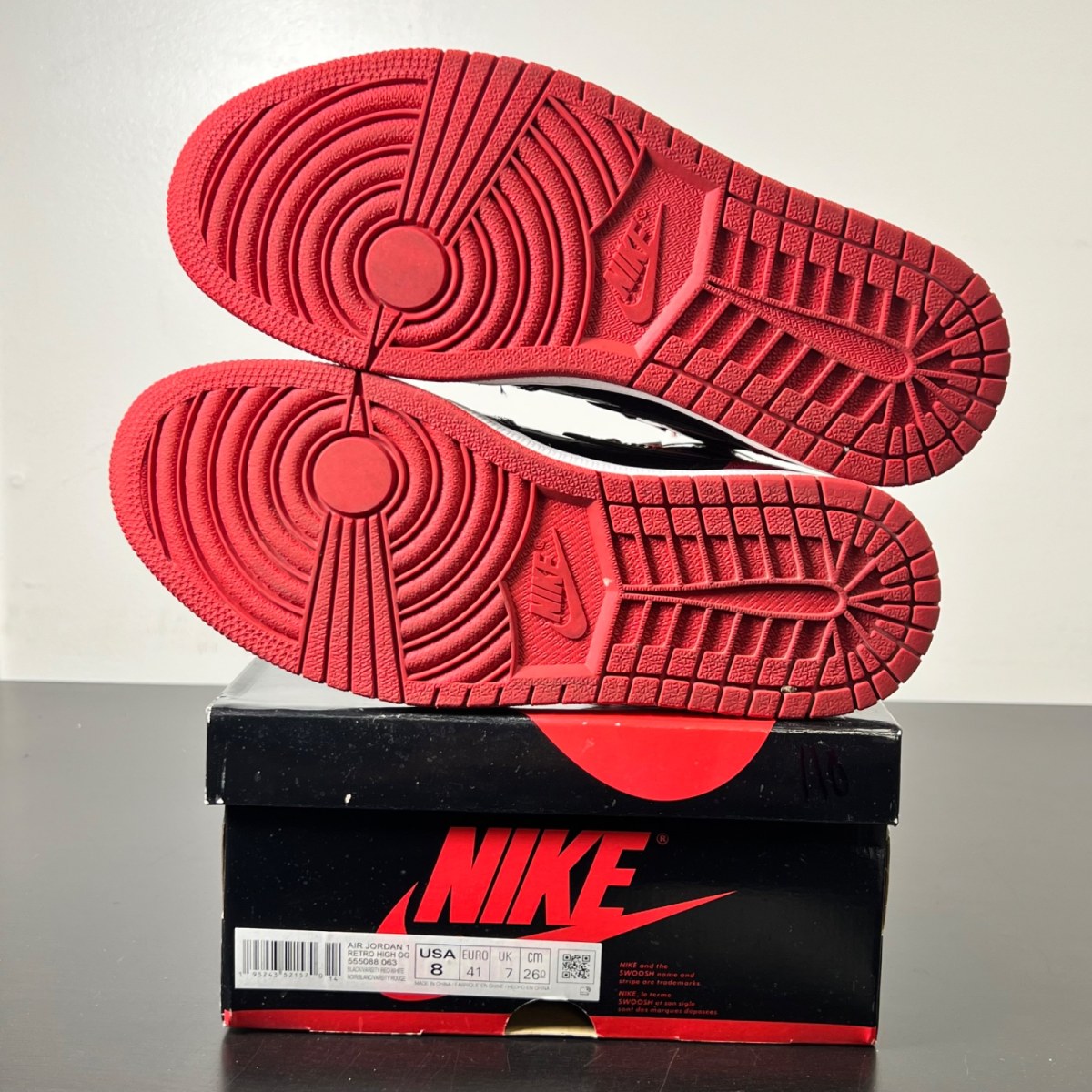 Jordan 1 Retro High OG Patent Bred 8 (Lightly Worn Pre-Owned)JordanBlack/White-Varsity Red - Image 6