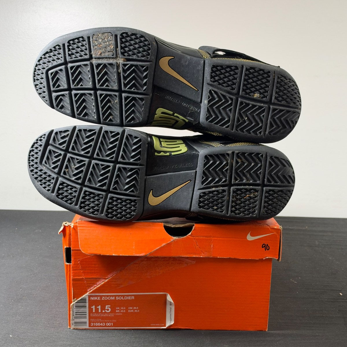 Nike Zoom Soldier 'Black Metallic Gold' (Size 11.5) - Image 6