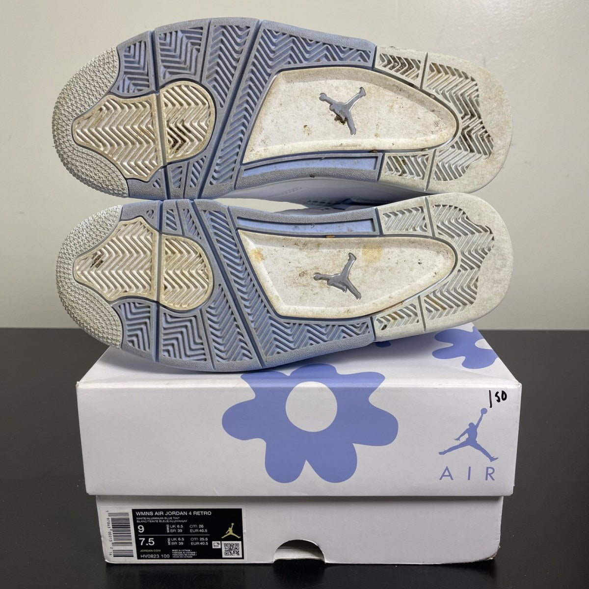 Jordan 4 Retro Forget Me Not (Women's) 9W (Moderately Worn Pre-Owned)JordanWhite/Aluminum-Blue Tint-Oil Green - Image 5