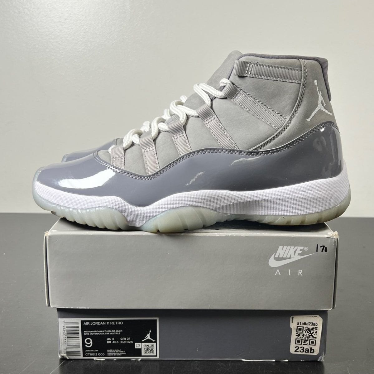 Jordan 11 Retro Cool Grey (2021) 9 (Lightly Worn Pre-Owned)JordanMedium Grey/Multi-Color/Multi-Color - Image 3