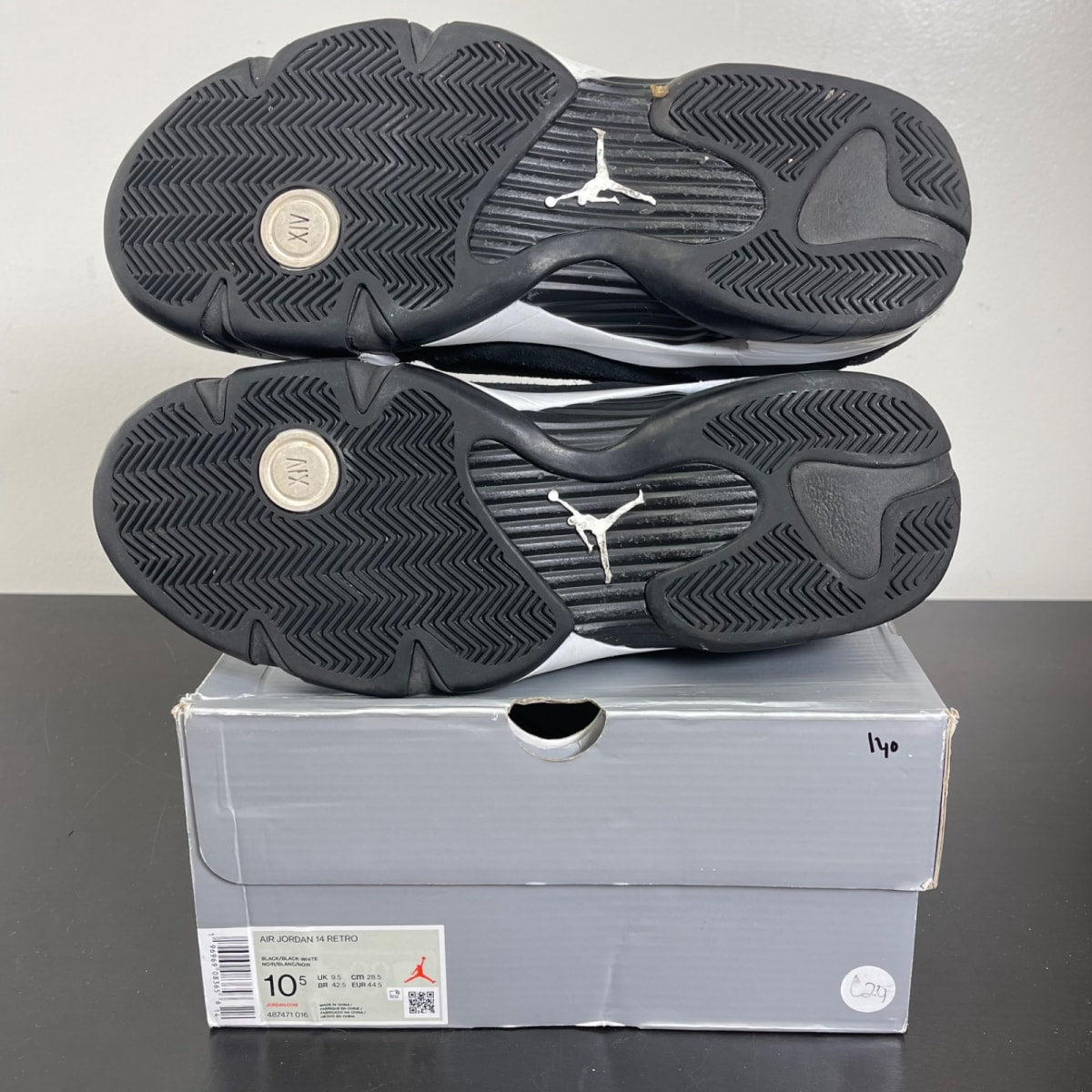 Jordan 14 Retro Black White 10.5 (Moderately Worn Pre-Owned)JordanBlack/Black/White/University Red - Image 5