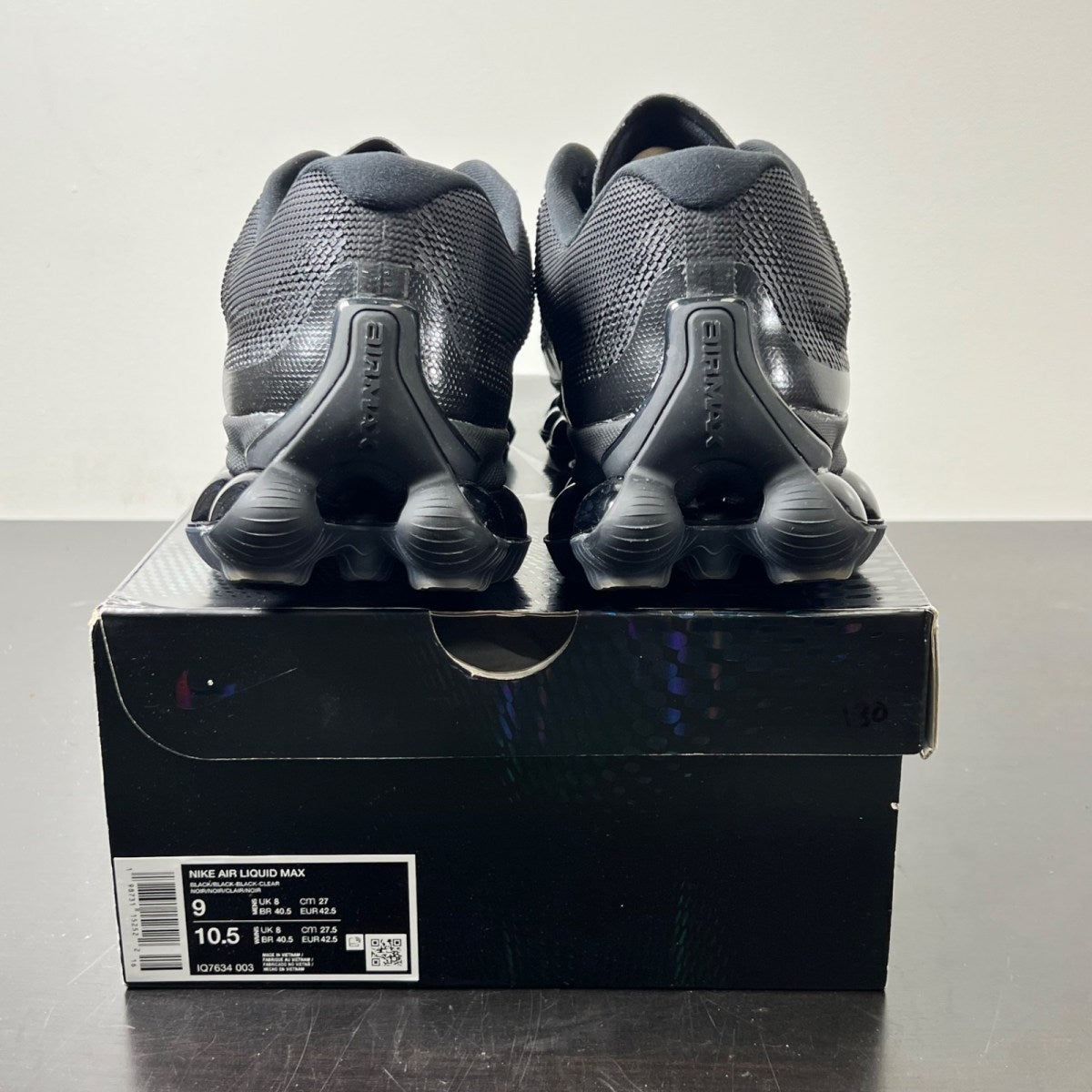 Nike Air Liquid Max Triple Black 9 (Lightly Worn Pre-Owned)NikeBlack/Black/Black/Clear/Metallic Silver - Image 4
