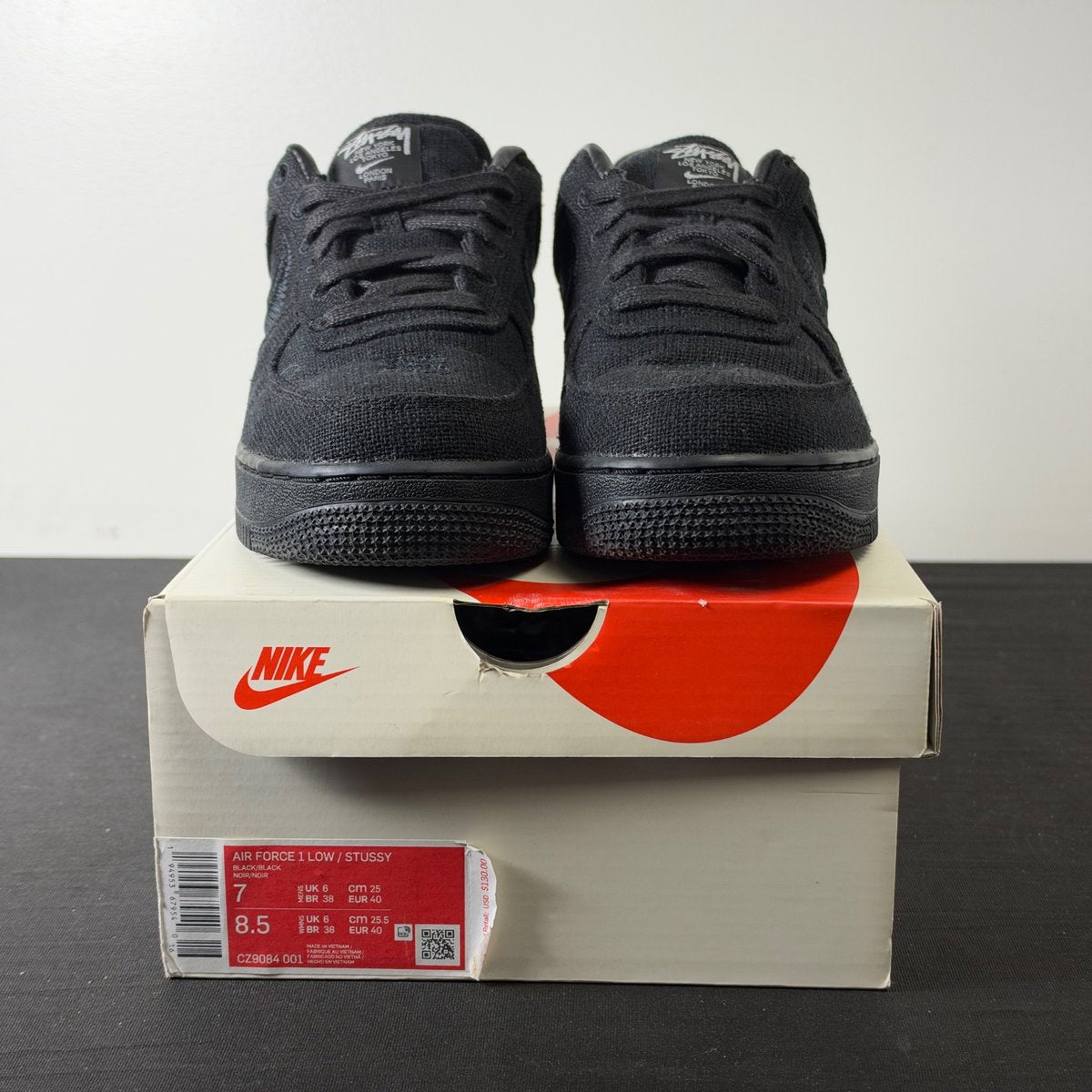 Nike Air Force 1 Low Stussy Black (Size 7) - aux