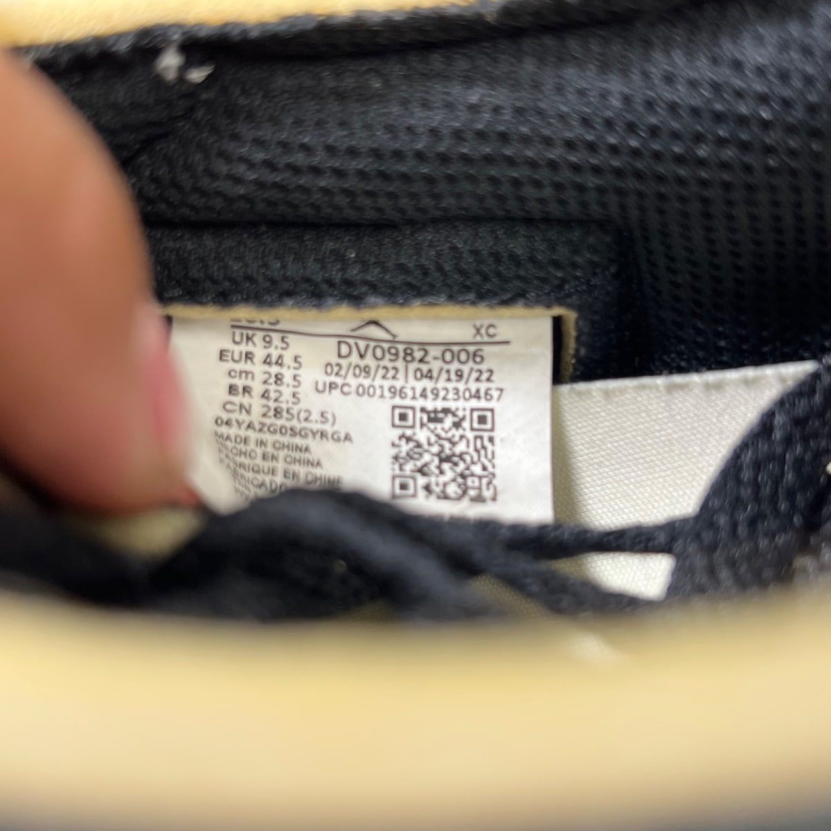Jordan 1 Low OG EX Black Smoke Grey 10.5 (Lightly Worn Pre-Owned)JordanBlack/Dark Smoke Grey-Light Smoke Grey-Sail-Coconut Milk - Image 7