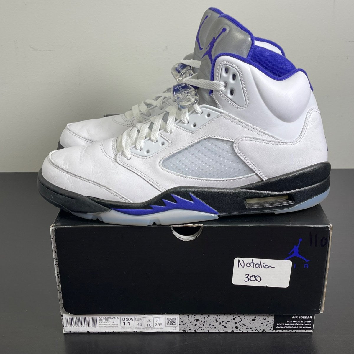 Jordan 5 Retro Dark Concord 11 (Moderately Worn Pre-Owned)JordanWhite/Dark Concord-Black - Image 3