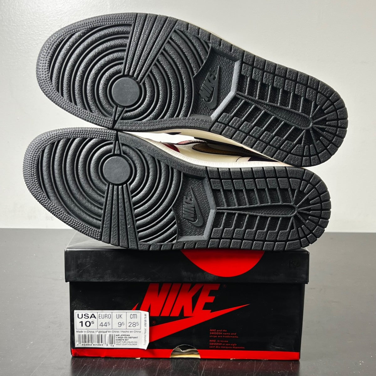 Jordan 1 Retro High OG Defiant SB LA to Chicago 10.5 (VNDS Pre-Owned)JordanCourt Purple/Black-Sail-University Gold - Image 6