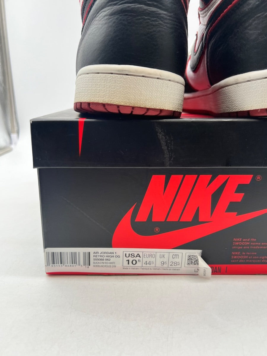 Jordan 1 Retro High Bloodline 10.5 (Moderately Worn Pre-Owned) - Image 5