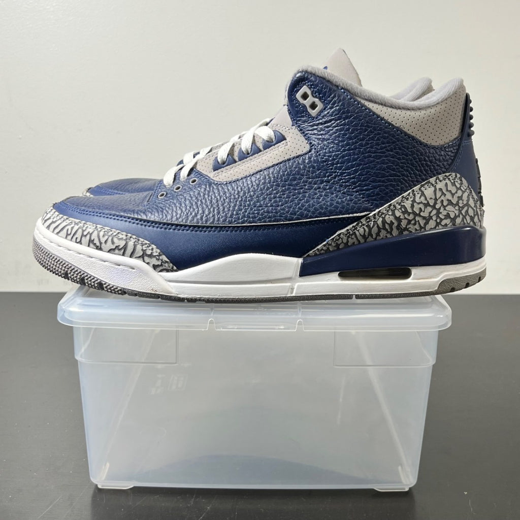 Jordan 3 Retro Georgetown (2021) 11.5 (Lightly Worn Pre-Owned)JordanMidnight Navy/Cement Grey-White - Image 3