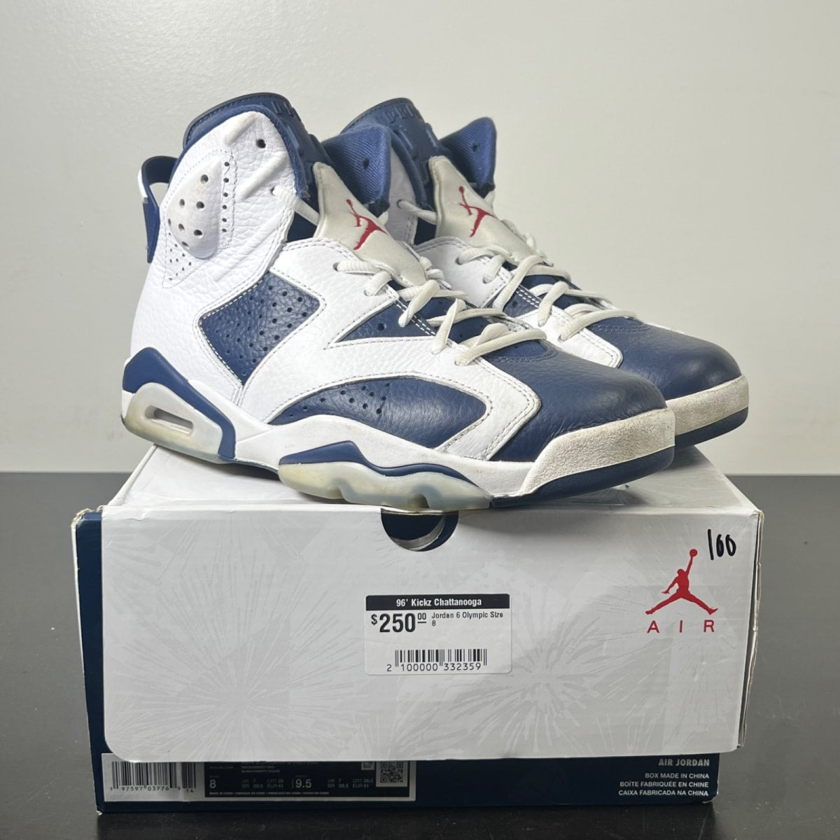 Jordan 6 Retro Olympic (2024) 8 (Moderately Worn Pre-Owned)JordanWhite/Varsity Red/Midnight Navy - Image 1