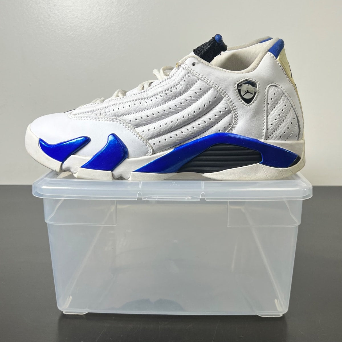 Jordan 14 Retro White Hyper Royal (GS) 7Y (Moderately Worn Pre-Owned)JordanWhite/Black-Hyper Royal - Image 3