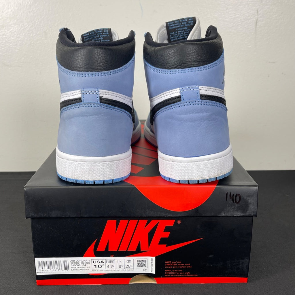 Jordan 1 Retro High OG University Blue 10.5 (Moderately Worn Pre-Owned)JordanWhite/University Blue-Black - Image 4