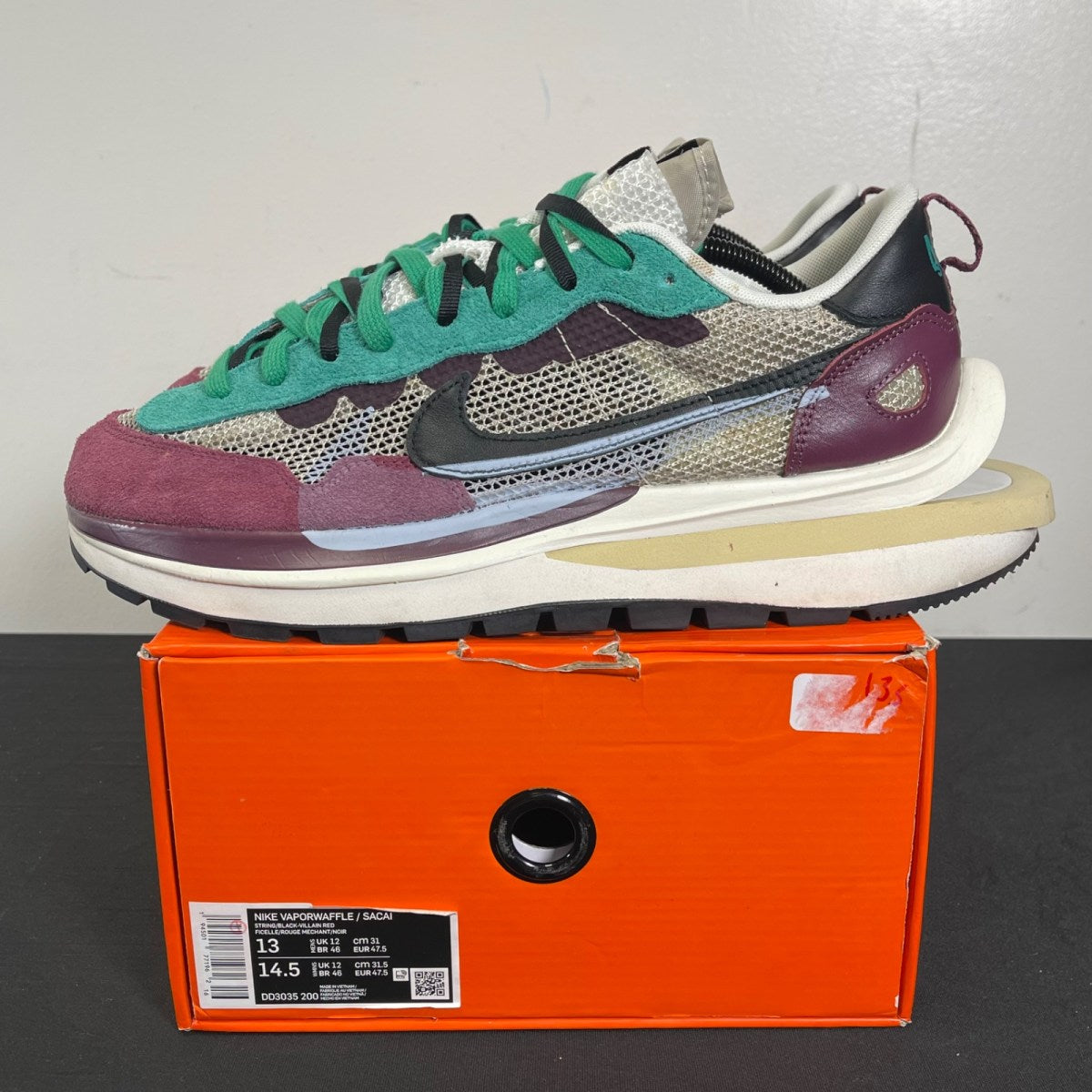 Nike Vaporwaffle sacai Villain Red Neptune Green (Size 13) - Image 3