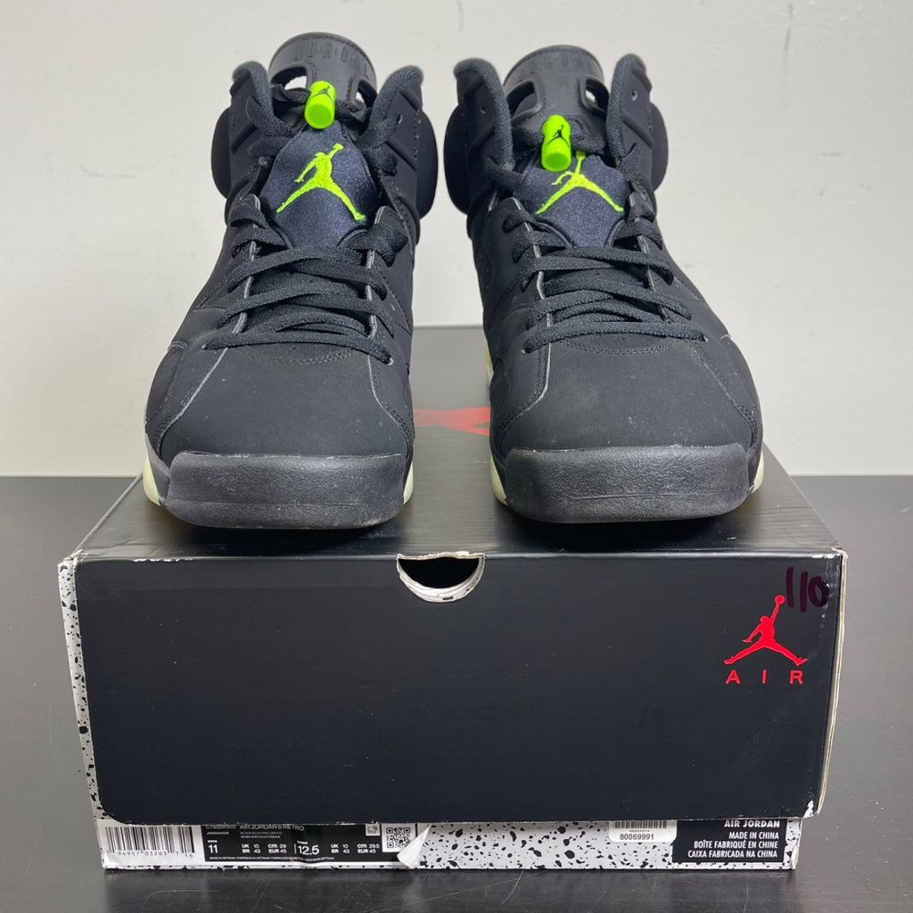 Jordan 6 Retro Electric Green 11 (Moderately Worn Pre-Owned)JordanBlack/Electric Green - Image 2