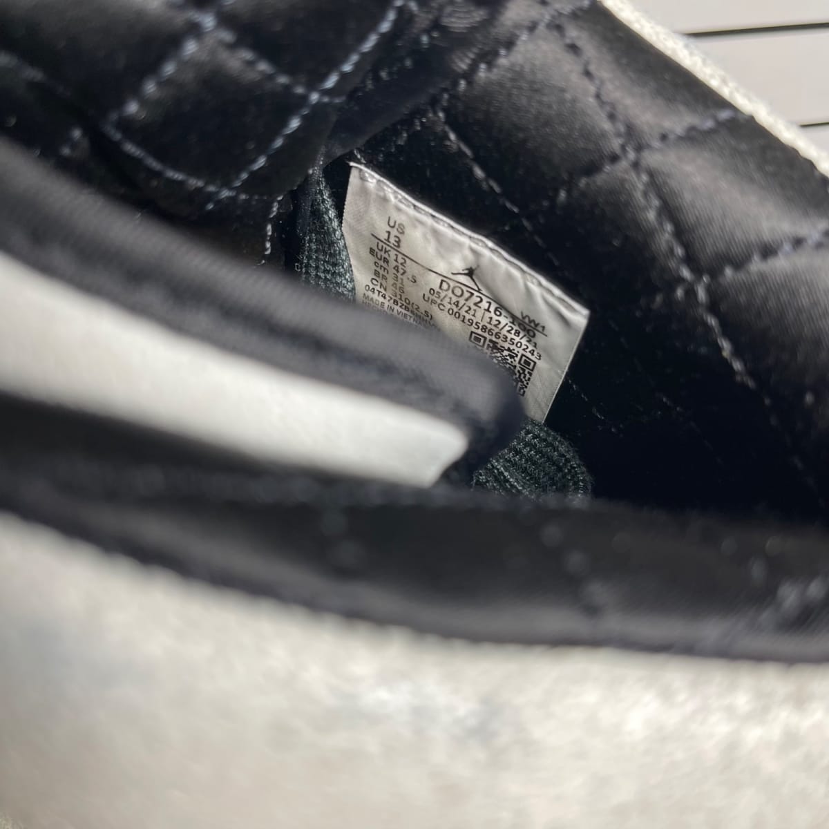 Jordan 2 Retro A Ma Maniére Airness (Size 13) - aux