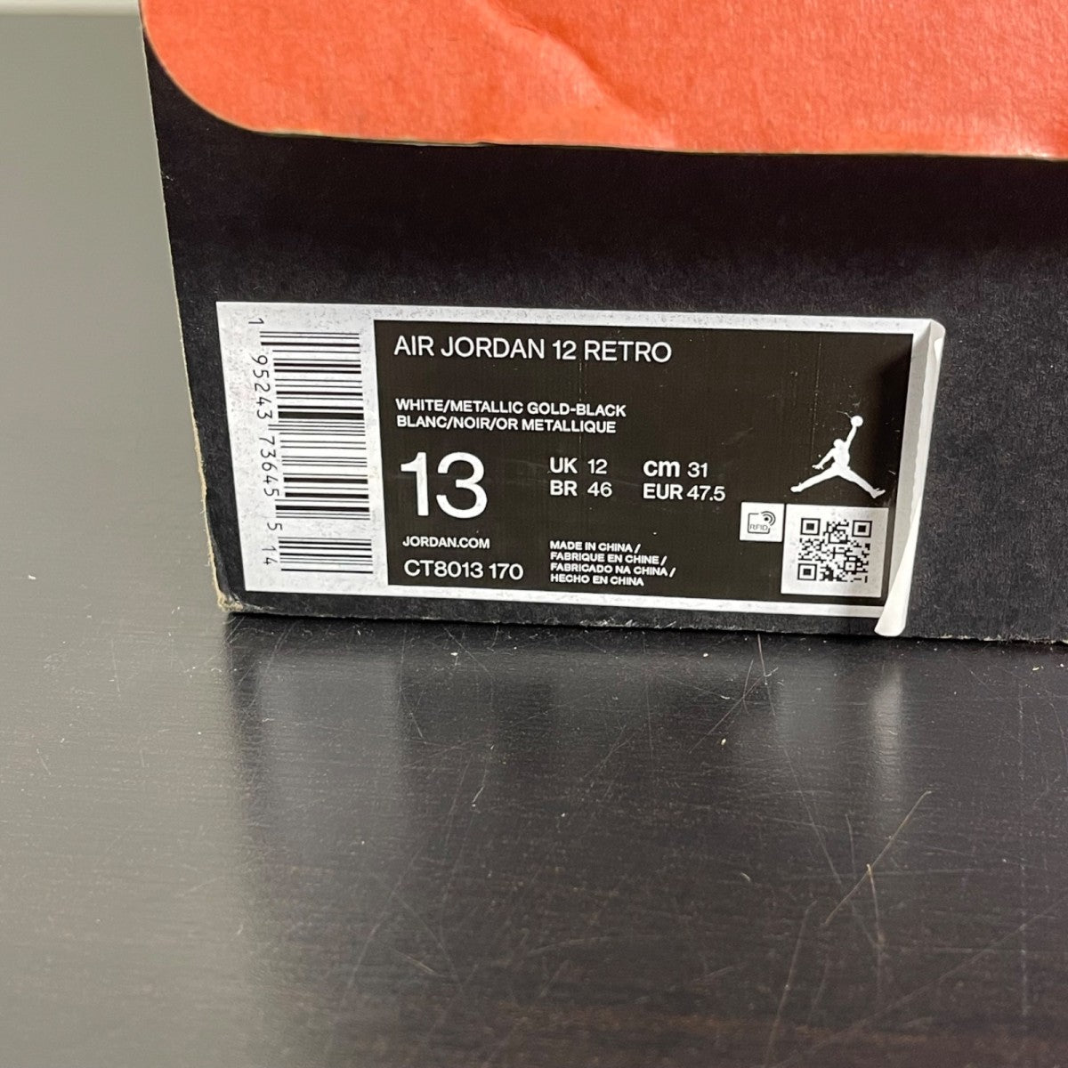 Jordan 12 Retro Royalty Taxi 13 (Moderately Worn Pre-Owned)JordanWhite/Black-Metallic Gold - Image 7