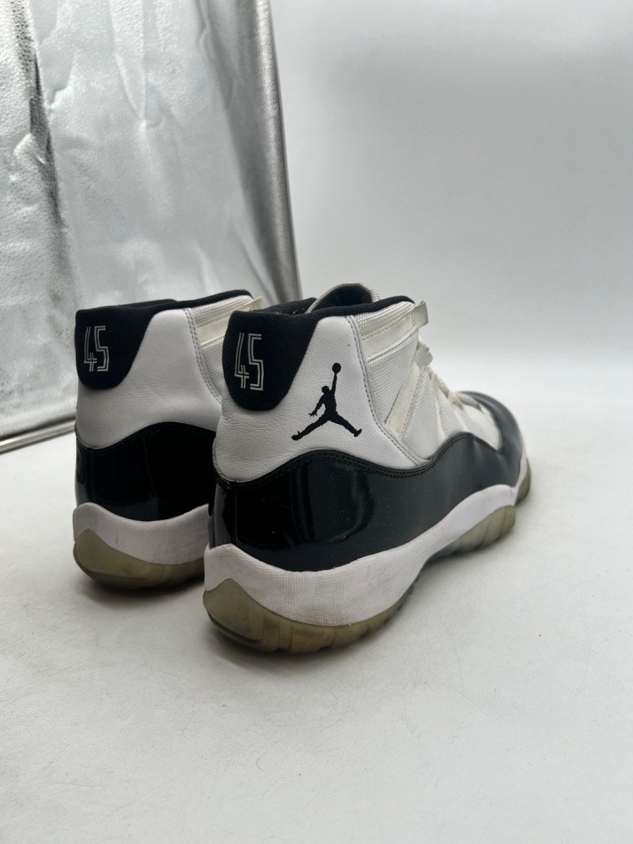 Jordan 11 Retro Concord (2018) 13 (Moderately Worn Pre-Owned)JordanWhite/Black-Concord - Image 3
