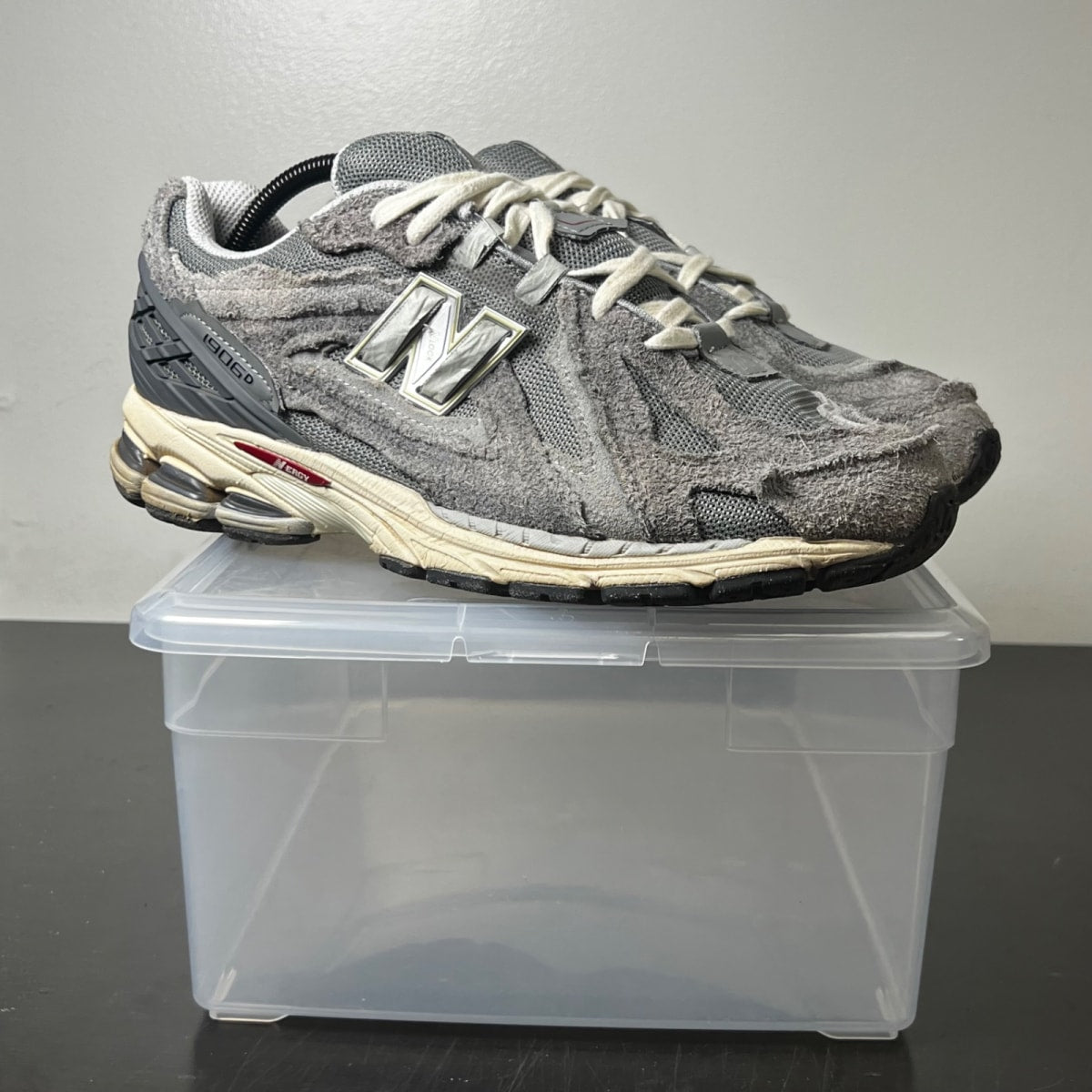 New Balance 1906D Protection Pack Harbor Grey 10.5 (Moderately Worn Pre-Owned)New BalanceCastlerock/Harbor Grey/Silver Metallic - Image 1