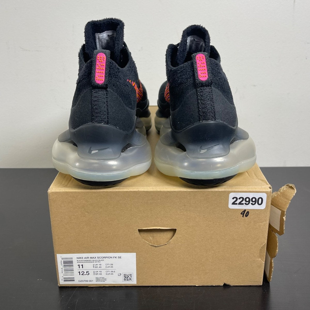 Nike Air Max Scorpion FK SE Black Fireberry 11 (Moderately Worn Pre-Owned)NikeBlack/Fireberry/Black - Image 4
