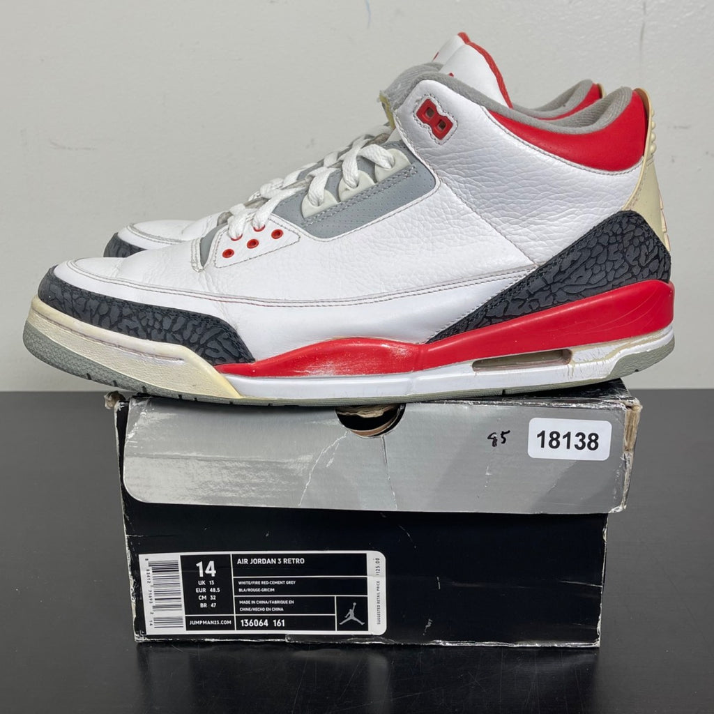 Jordan 3 Retro Fire Red (2007) 14 (Moderately Worn Pre-Owned)JordanWhite/Fire Red-Cement Grey - Image 3