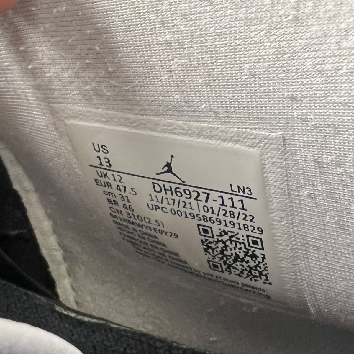 Jordan 4 Retro Military Black 13 (Lightly Worn Pre-Owned)JordanWhite/Black-Neutral Grey - Image 7