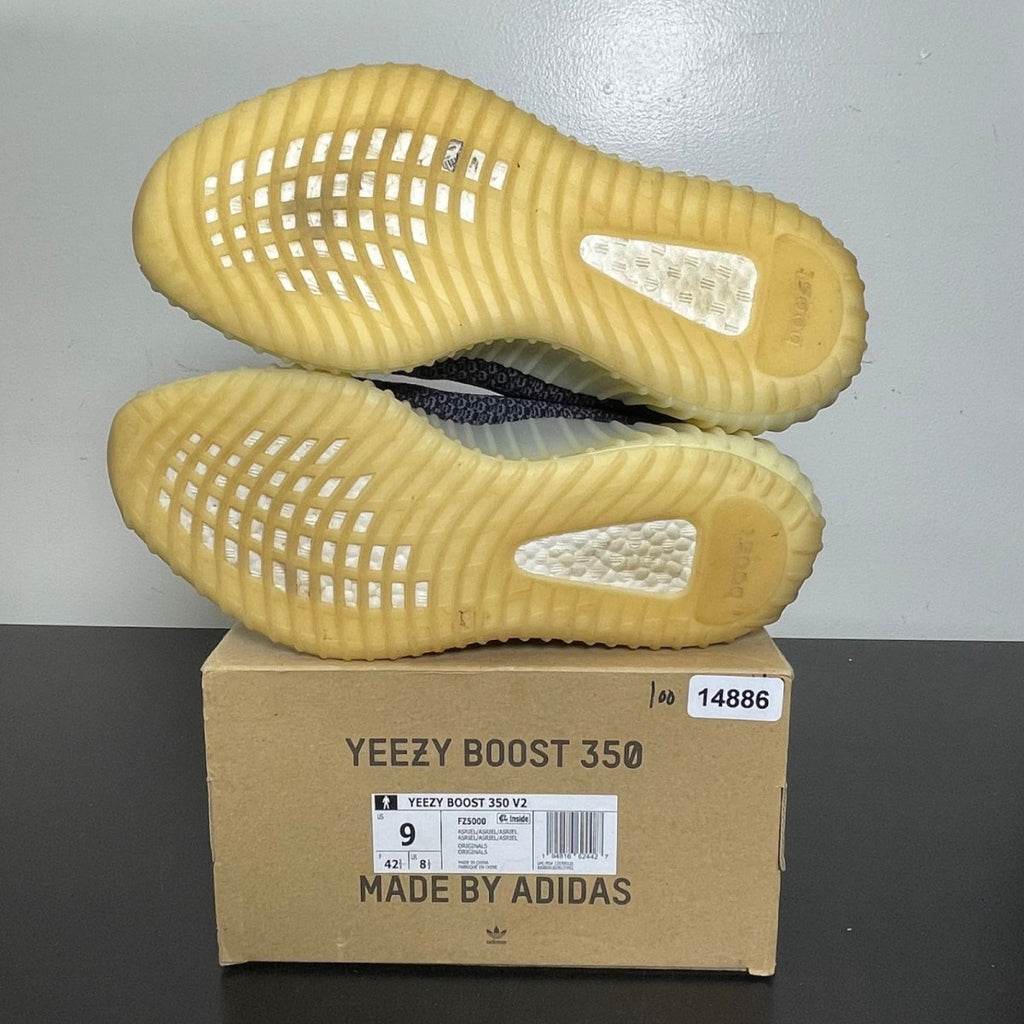 adidas Yeezy Boost 350 V2 Carbon 9 (Moderately Worn Pre-Owned)adidasCarbon/Carbon/Carbon - Image 5