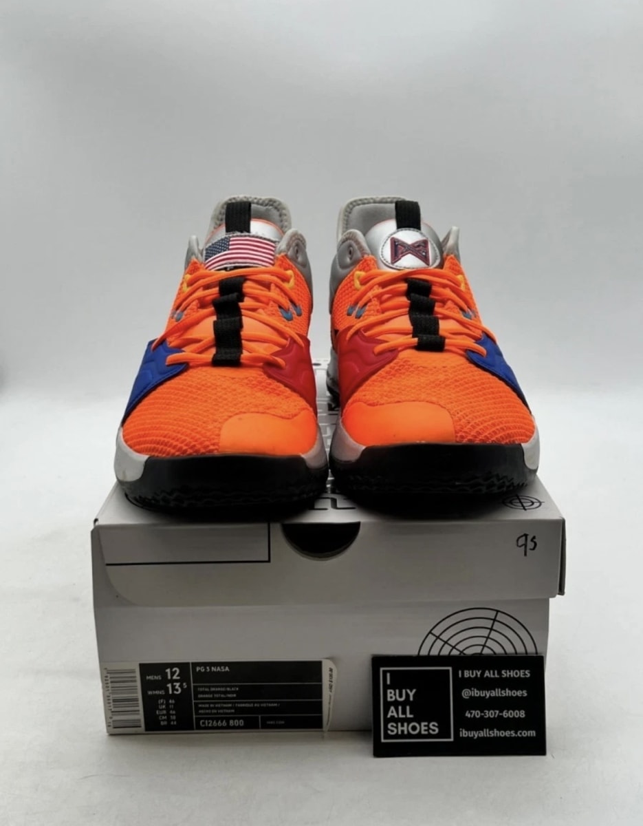 Nike PG 3 NASA 12 (Lightly Worn Pre-Owned)NikeTotal Orange/Black-Metallic Silver - Image 2