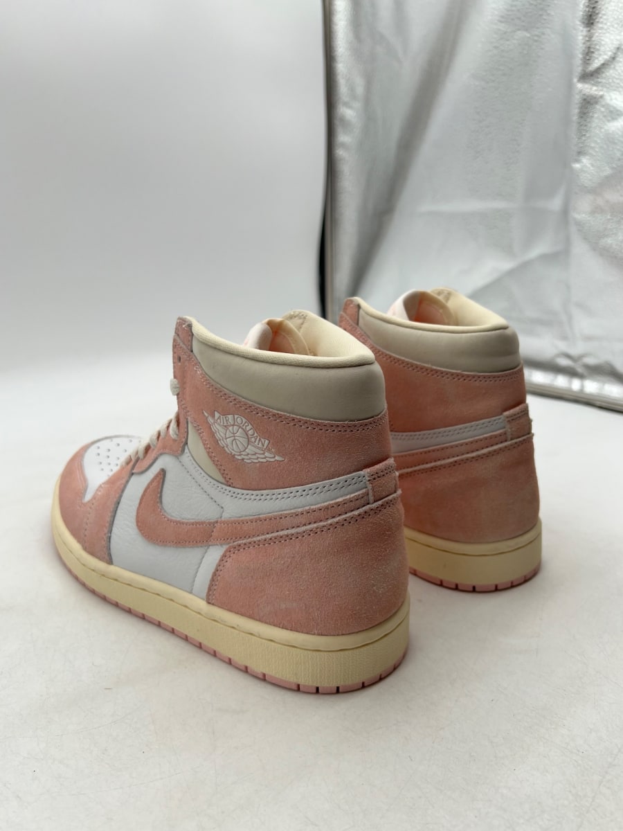 Jordan 1 Retro High OG Washed Pink (Women's) 9.5W (Lightly Worn Pre-Owned) - Image 4