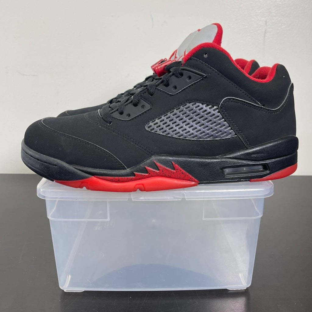 Jordan 5 Retro Low Alternate 90 10.5 (Moderately Worn Pre-Owned)JordanBlack/Gym Red-Metallic Hematite - Image 3
