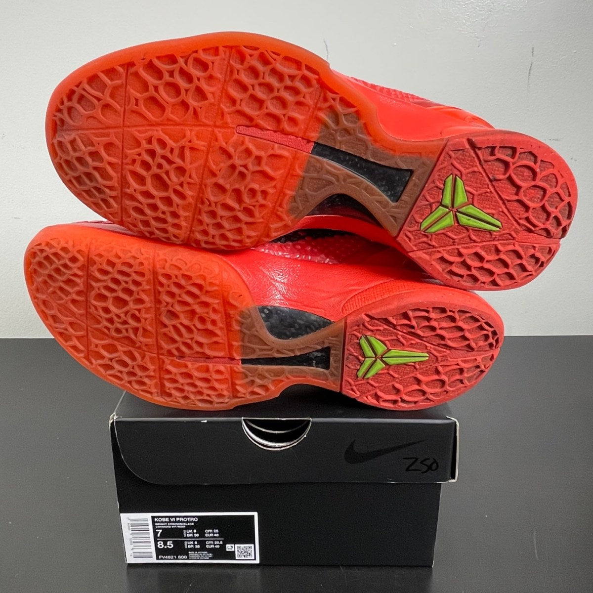 Nike Kobe 6 Protro Reverse Grinch 7 (Moderately Worn Pre-Owned)NikeBright Crimson/Black/Electric Green - Image 7