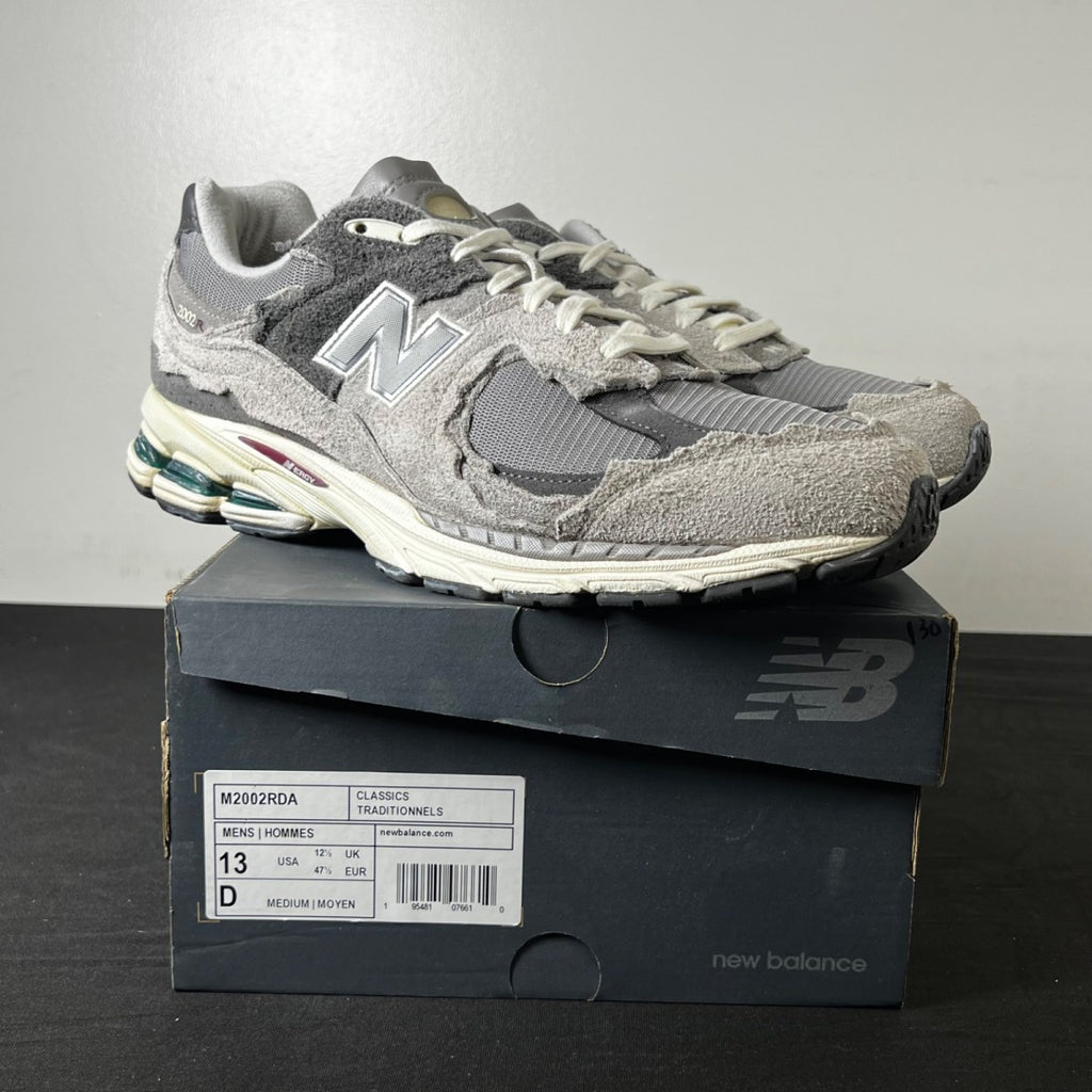 New Balance 2002R Protection Pack Rain Cloud 13 (Lightly Worn Pre-Owned)New BalanceRain Cloud/Grey