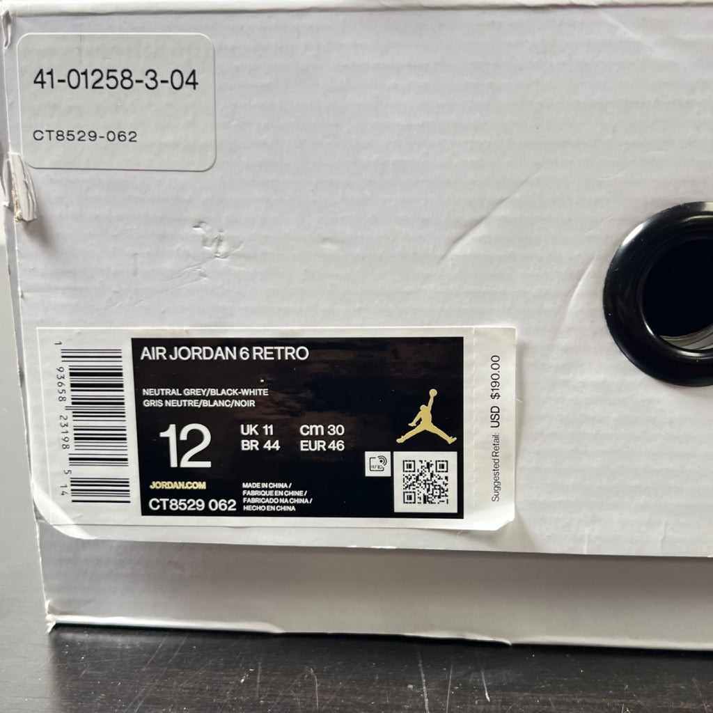 Jordan 6 Retro Hare 12 (Moderately Worn Pre-Owned)JordanNeutral Grey/White-True Red-Black - Image 5