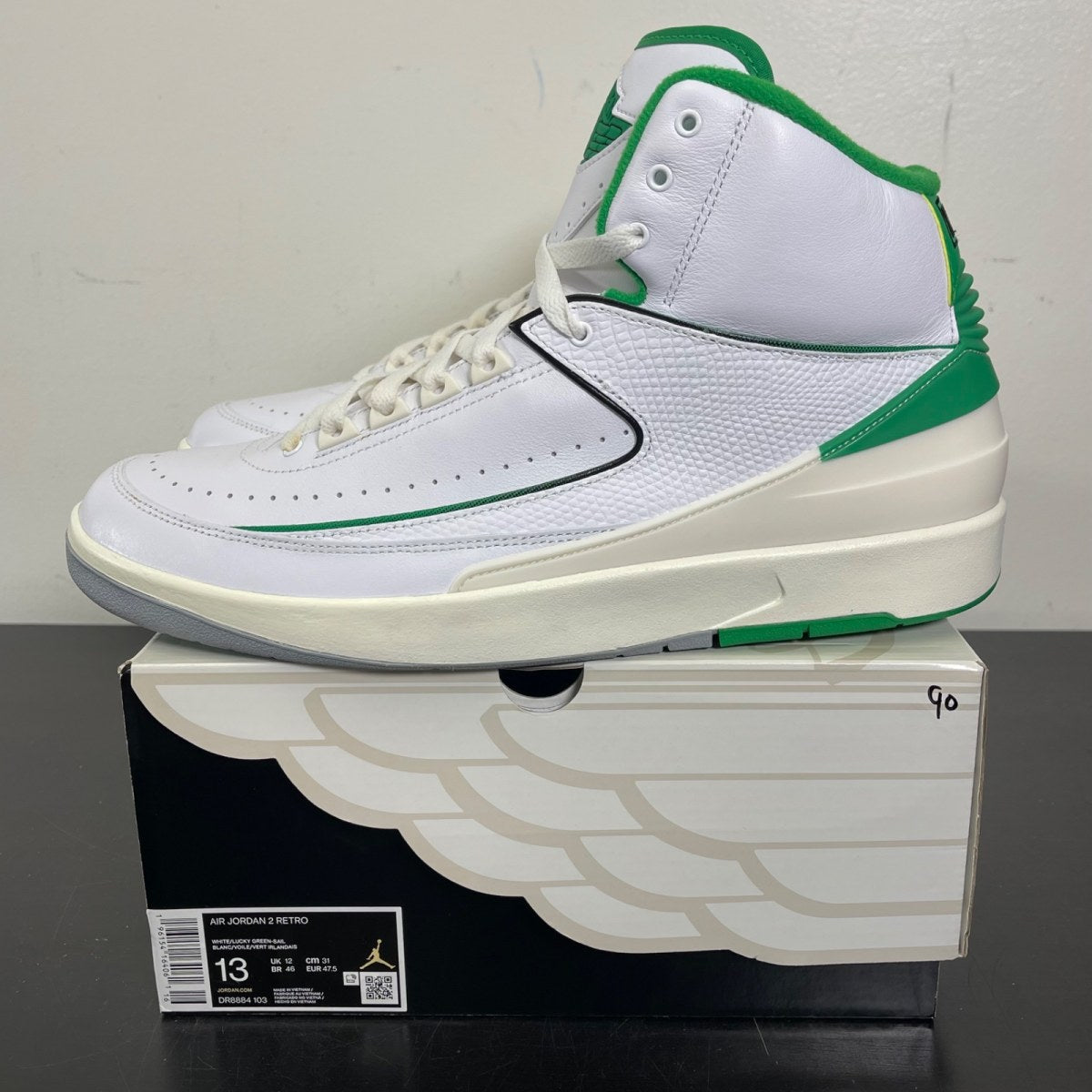 Jordan 2 Retro Lucky Green 13 (Moderately Worn Pre-Owned)JordanWhite/Lucky Green/Sail/Light Steel Grey - Image 3