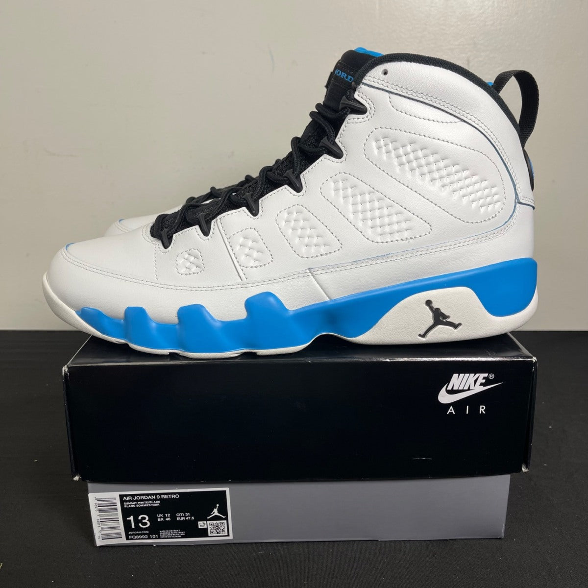 Jordan 9 Retro Powder Blue (2024) 13 (New Pre-Owned)JordanSummit White/Black/Dark Powder Blue - Image 3