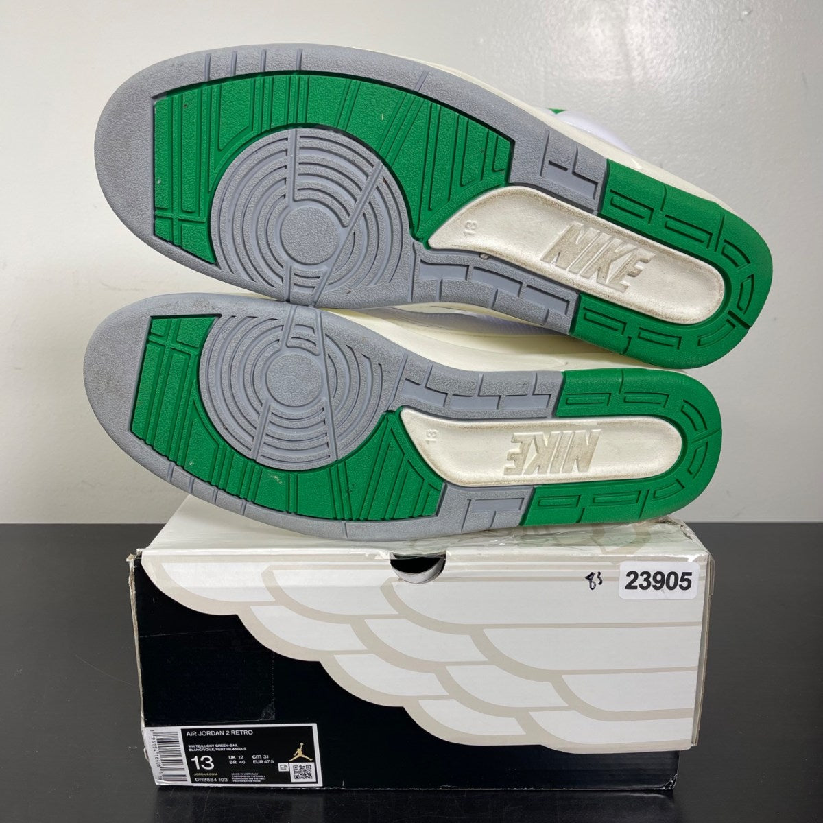 Jordan 2 Retro Lucky Green 13 (Moderately Worn Pre-Owned)JordanWhite/Lucky Green/Sail/Light Steel Grey - Image 5