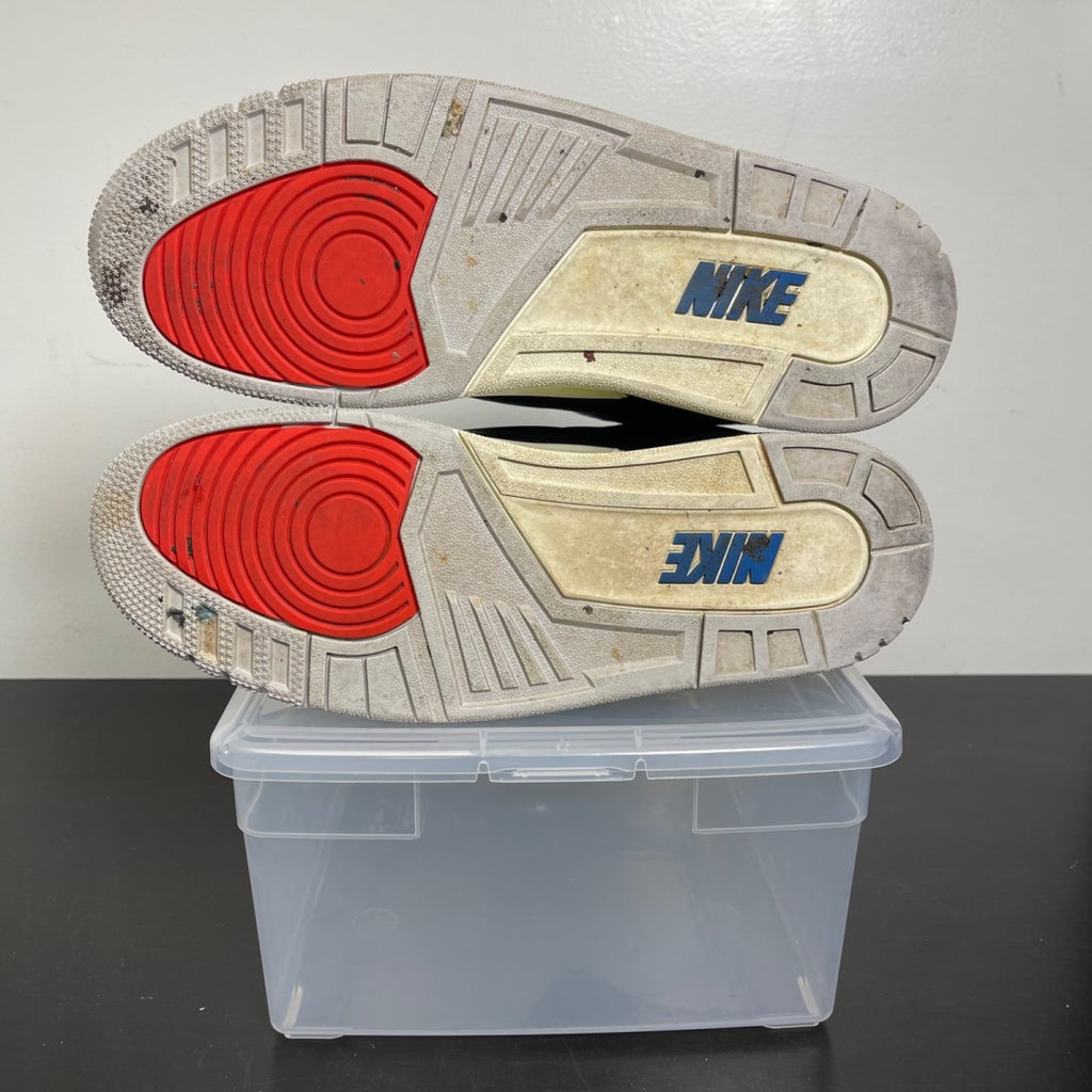 Jordan 3 Retro OG Rare Air 12 (Moderately Worn Pre-Owned)JordanBlack/Chile Red/Neutral Grey/Military Blue/Coconut Milk - Image 5