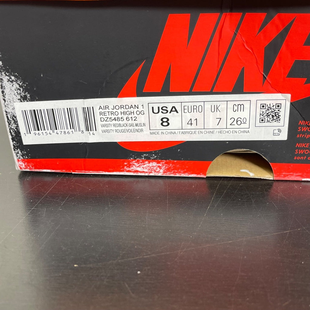Jordan 1 Retro High OG Chicago Lost and Found 8 (Moderately Worn Pre-Owned)JordanVarsity Red/Black-Sail-Muslin - Image 7