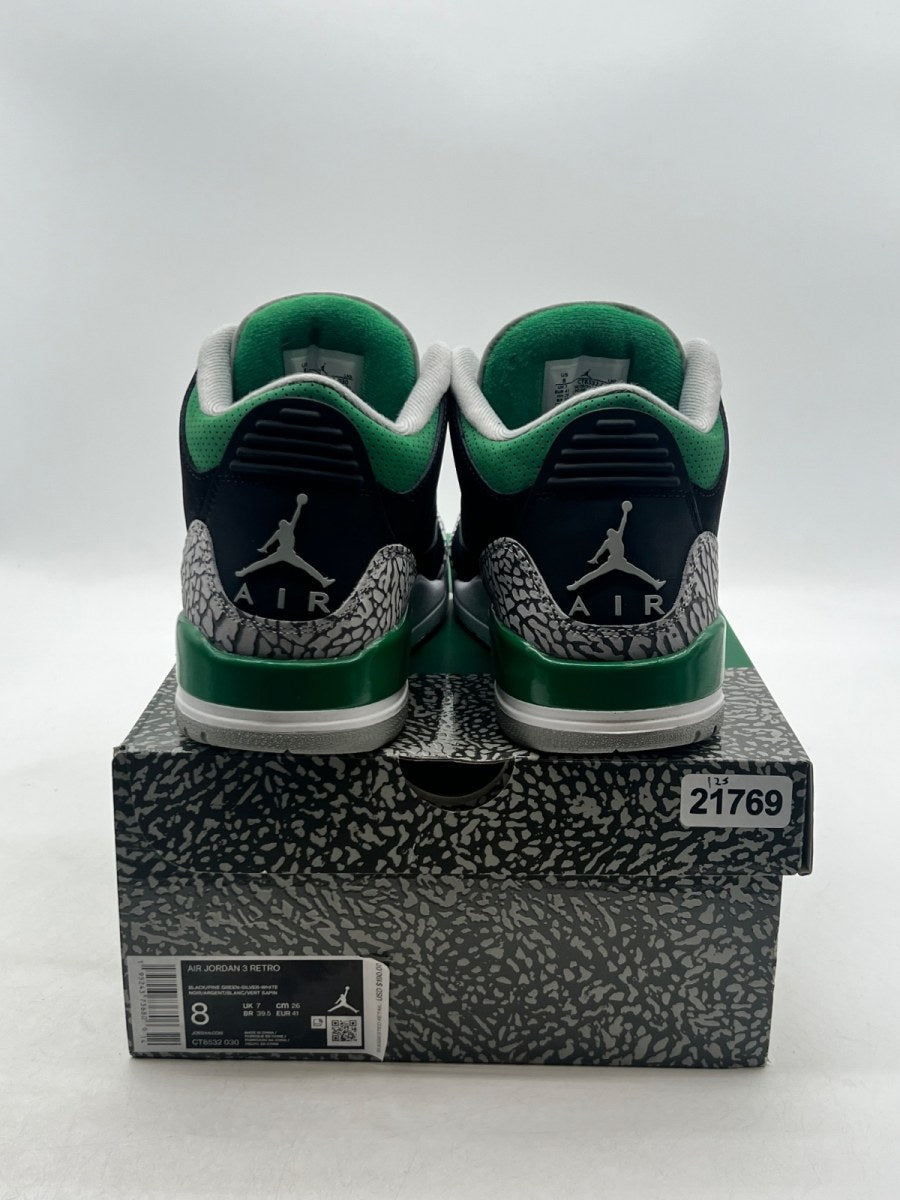 Jordan 3 Retro Pine Green 8 (Lightly Worn Pre-Owned) - Image 3
