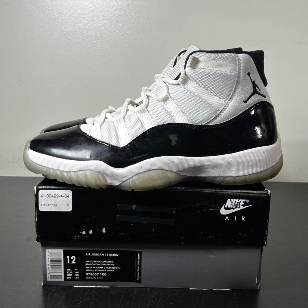 Jordan 11 Retro Concord (2018) 12 (Heavily Worn Pre-Owned)JordanWhite/Black-Concord - Image 3