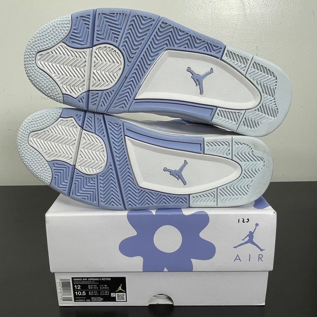 Jordan 4 Retro Forget Me Not (Women's) 12W (Moderately Worn Pre-Owned)JordanWhite/Aluminum-Blue Tint-Oil Green - Image 5