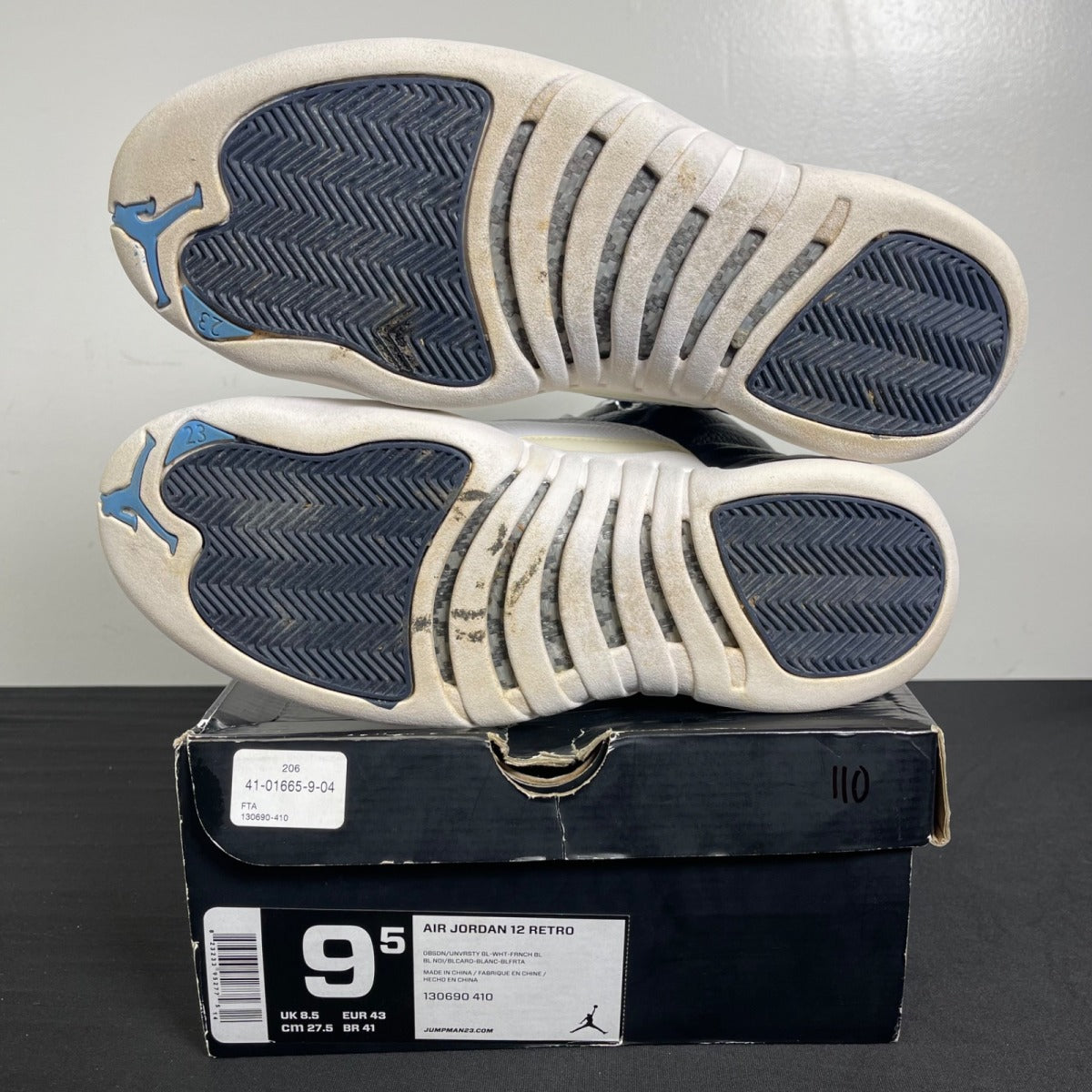 Jordan 12 Retro Obsidian (2012) 9.5 (Moderately Worn Pre-Owned)JordanObsidian/White-French Blue-University Blue - Image 5