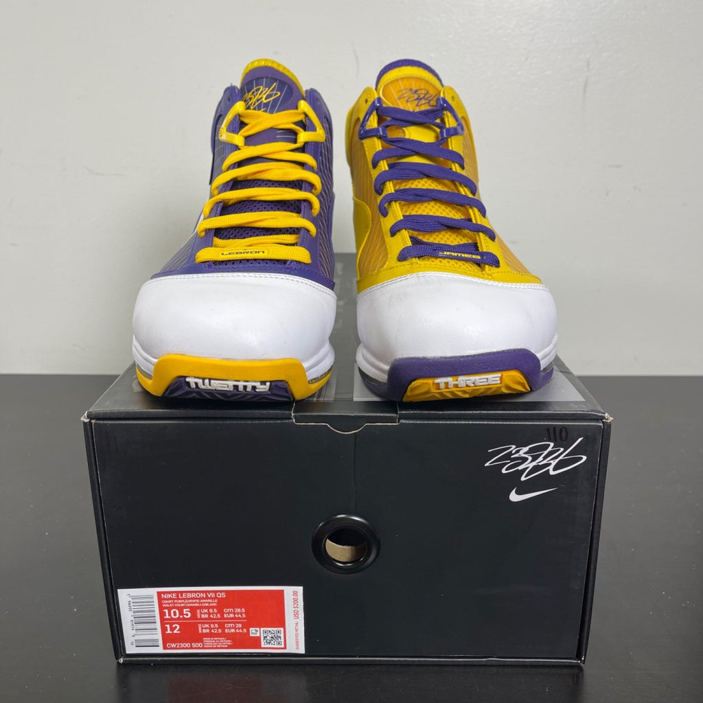 Nike LeBron 7 Media Day 10.5 (Moderately Worn Pre-Owned)NikeCourt Purple/White-Amarillo - Image 2