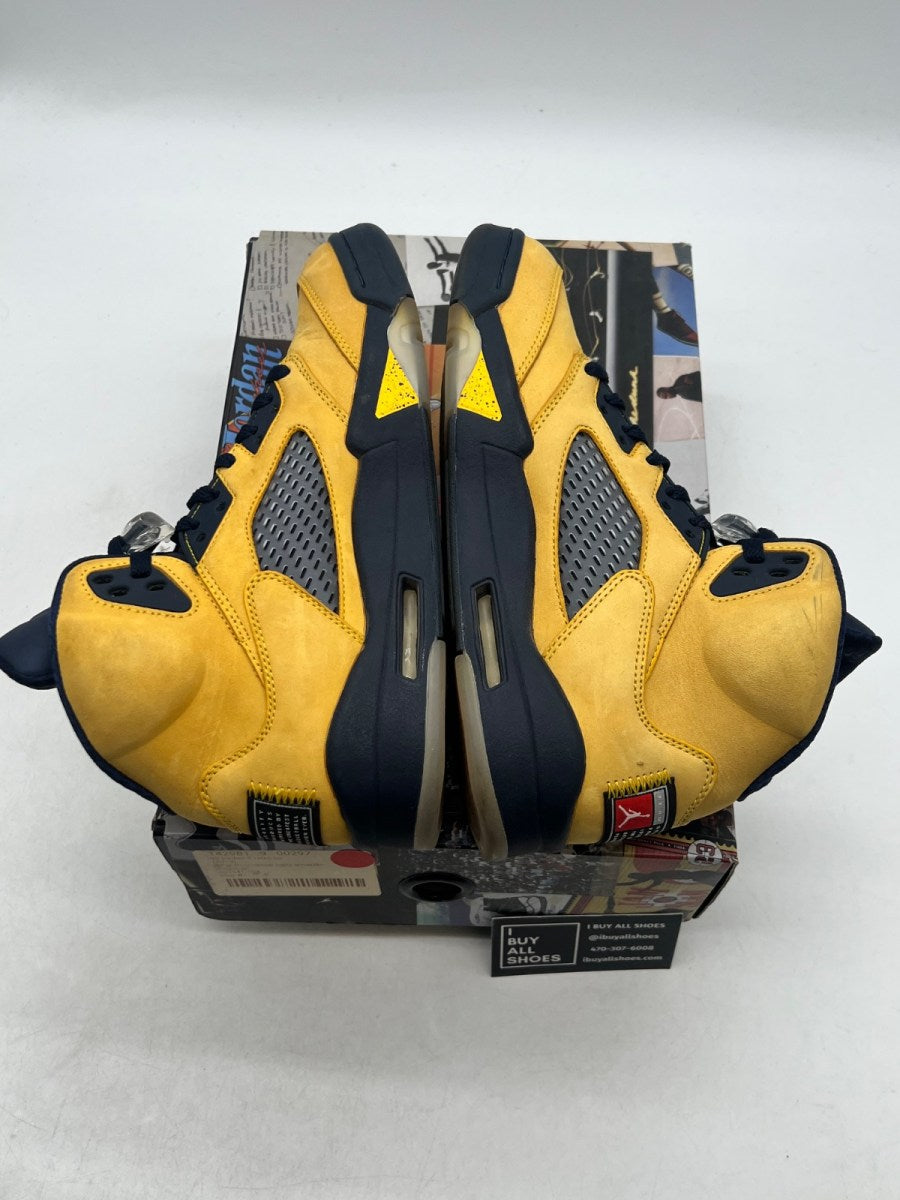 Jordan 5 Retro Michigan (2019) 8 (Moderately Worn Pre-Owned) - Image 7